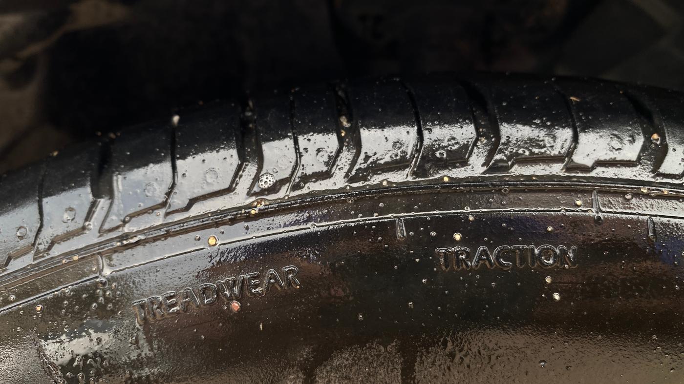 2019 Ford Ecosport TITANIUM 1.5L DIESEL, Diesel, Manual, 88,384 km, Left Front Tyre Tread
