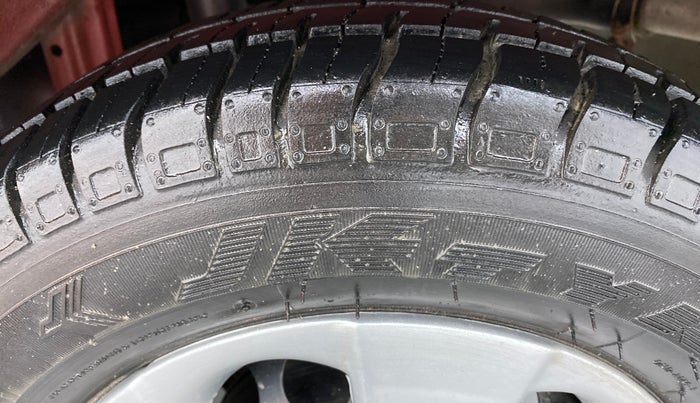 2017 Maruti Alto 800 VXI, Petrol, Manual, 17,154 km, Left Rear Tyre Tread