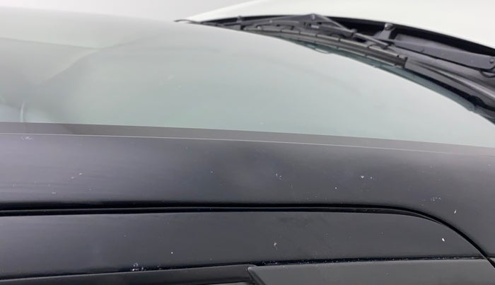 2016 Maruti Baleno DELTA PETROL 1.2, Petrol, Manual, 1,03,333 km, Right A pillar - Slightly dented