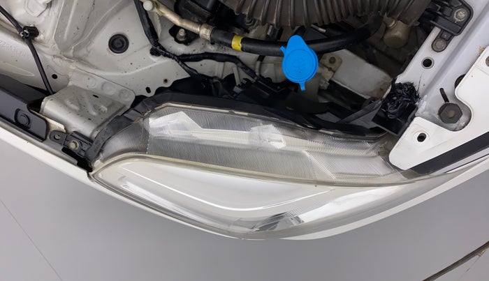 2016 Maruti Baleno DELTA PETROL 1.2, Petrol, Manual, 1,03,333 km, Right headlight - Minor damage