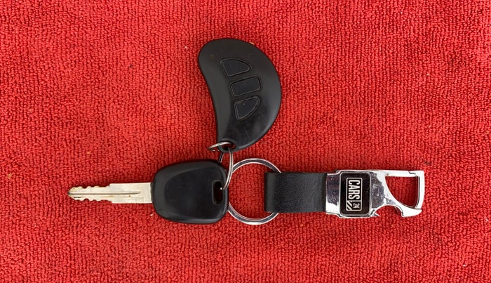 2013 Maruti Alto 800 LXI, Petrol, Manual, 93,744 km, Key Close Up