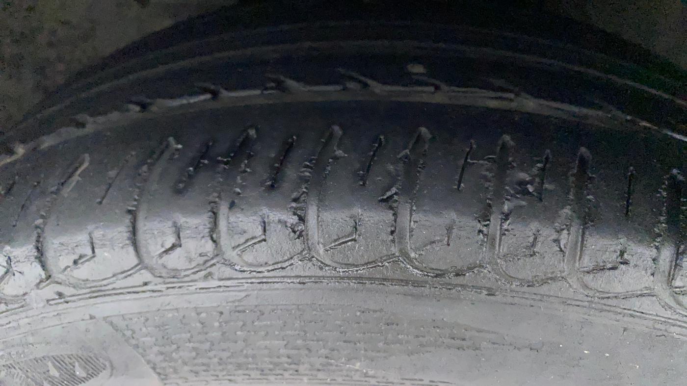 2018 Ford Ecosport TITANIUM 1.5L DIESEL, Diesel, Manual, 43,117 km, Left Front Tyre Tread