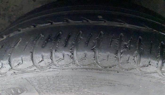 2018 Ford Ecosport TITANIUM 1.5L DIESEL, Diesel, Manual, 43,117 km, Left Front Tyre Tread