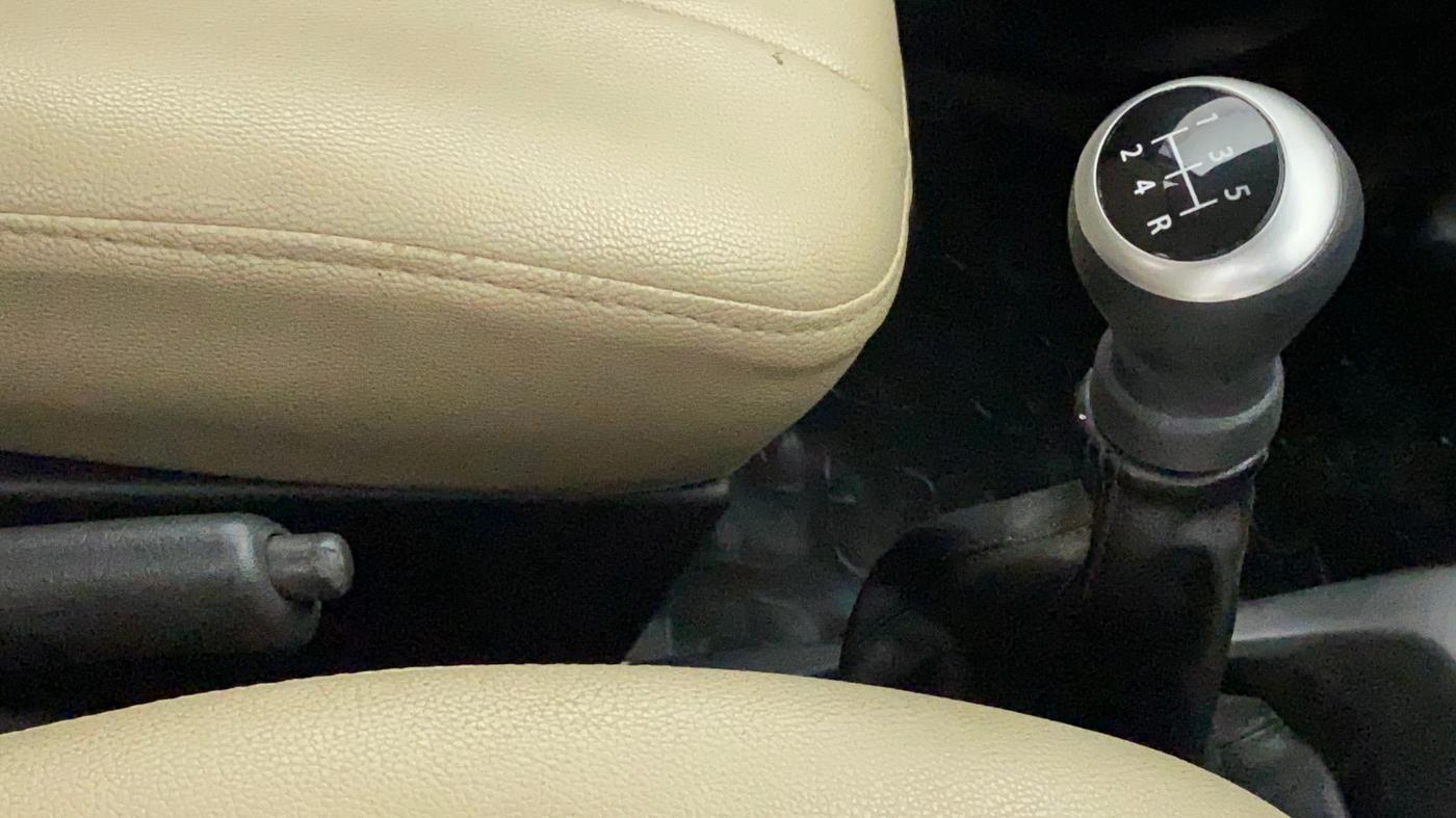 2014 Maruti Wagon R 1.0 LXI CNG, CNG, Manual, 97,419 km, Gear Lever