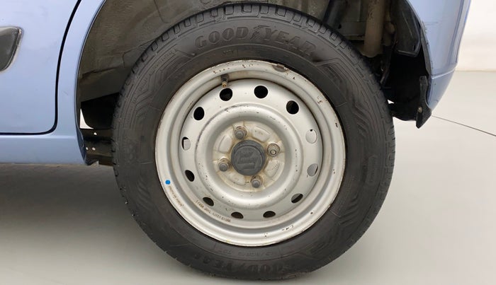 2014 Maruti Wagon R 1.0 LXI CNG, CNG, Manual, 97,419 km, Left Rear Wheel