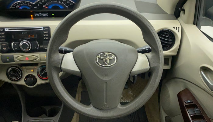 2014 Toyota Etios V, Petrol, Manual, 48,231 km, Steering Wheel Close Up