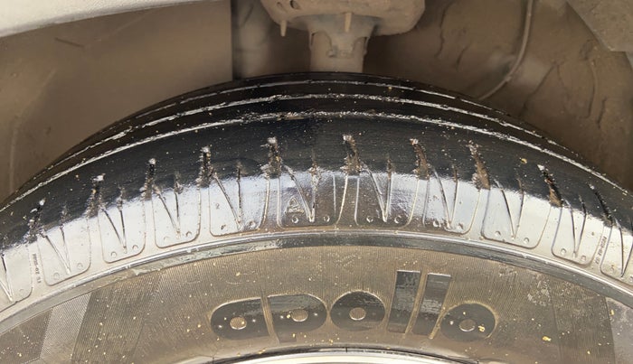 2021 KIA SONET GTX PLUS 1.5 AT, Diesel, Automatic, 33,656 km, Left Front Tyre Tread