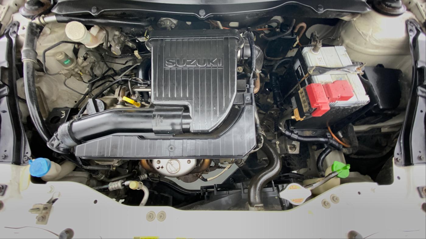 2014 Maruti Swift VXI D, Petrol, Manual, 35,206 km, Open Bonet