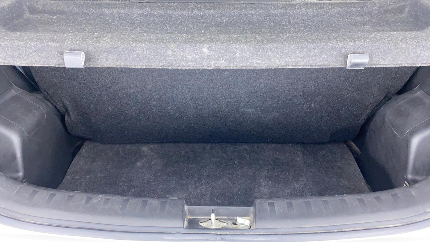 2014 Maruti Swift VXI D, Petrol, Manual, 35,206 km, Boot Inside