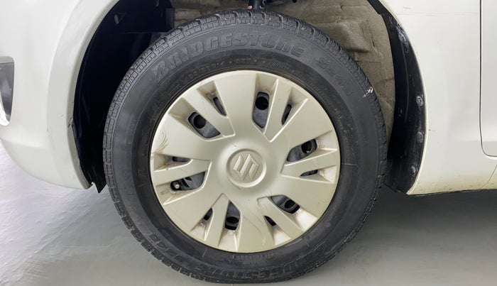 2014 Maruti Swift VXI D, Petrol, Manual, 35,206 km, Left Front Wheel