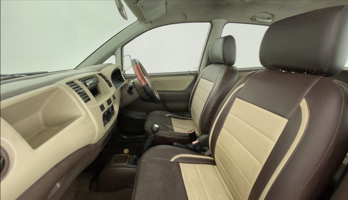 2011 Maruti Zen Estilo LXI, Petrol, Manual, 87,929 km, Right Side Front Door Cabin