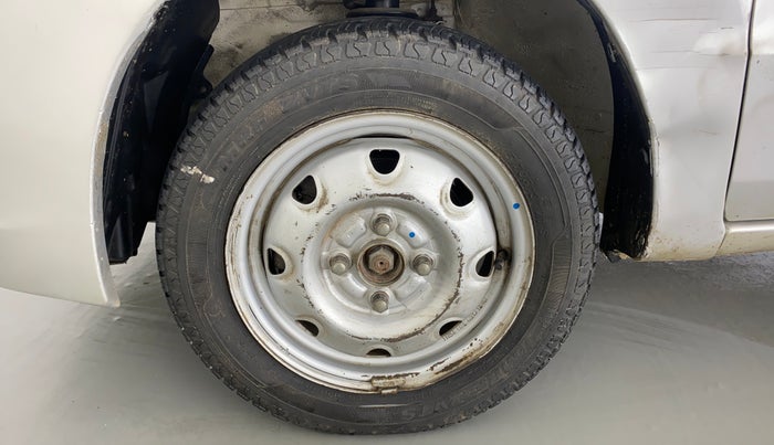 2011 Maruti Zen Estilo LXI, Petrol, Manual, 87,929 km, Left Front Wheel