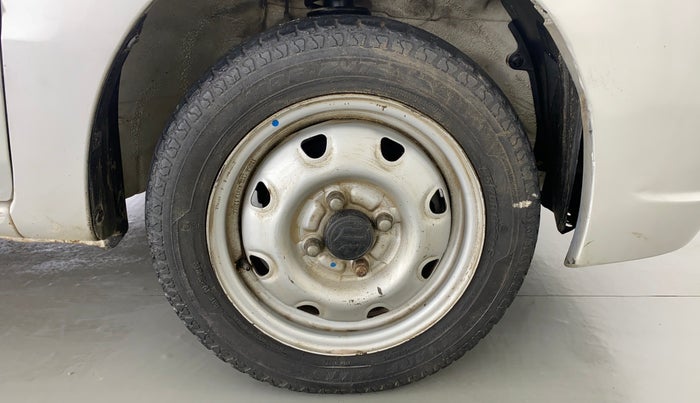 2011 Maruti Zen Estilo LXI, Petrol, Manual, 87,929 km, Right Front Wheel