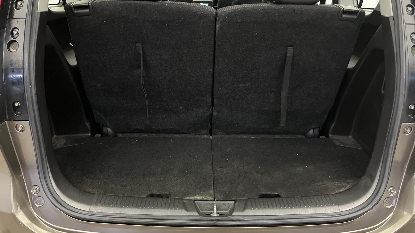 2020 Maruti XL6 ZETA MT, Petrol, Manual, 71,975 km, Boot Inside