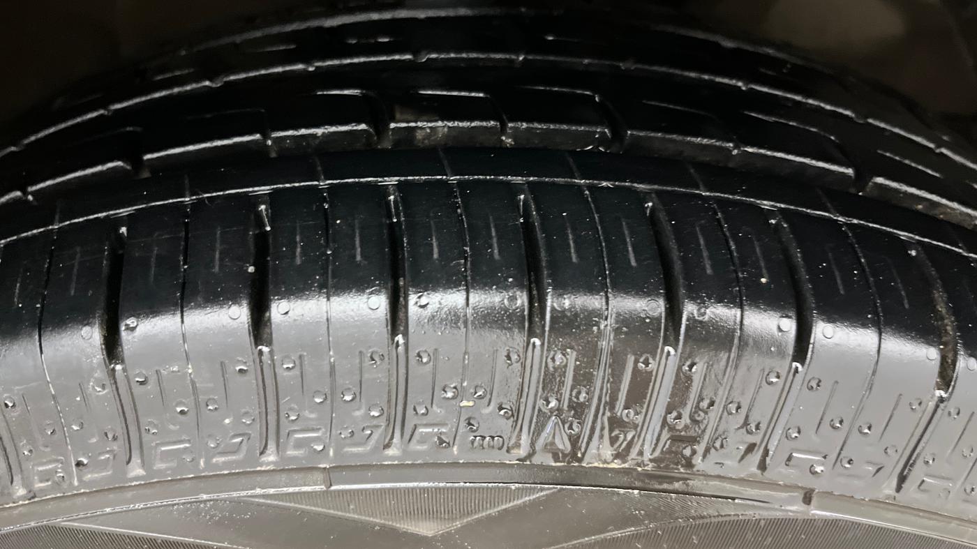 2020 Maruti XL6 ZETA MT, Petrol, Manual, 71,975 km, Right Front Tyre Tread