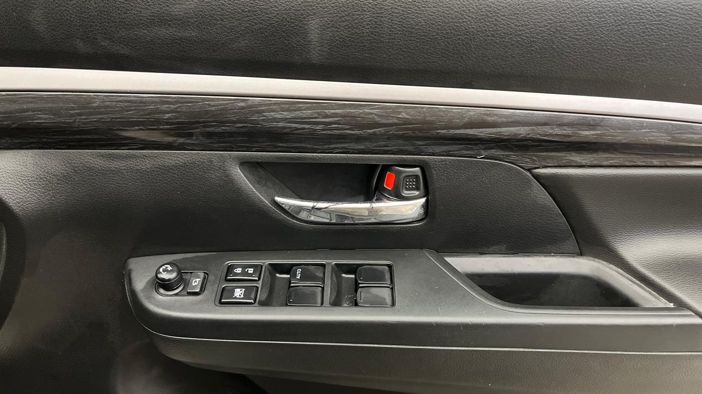 2020 Maruti XL6 ZETA MT, Petrol, Manual, 71,975 km, Driver Side Door Panels Control