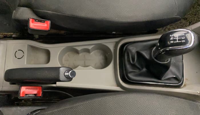 2017 Tata Tiago XZ PETROL, Petrol, Manual, 1,04,497 km, Gear Lever