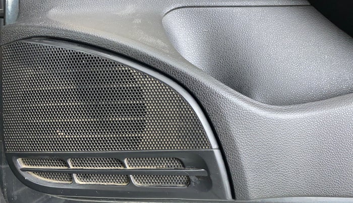 2017 Volkswagen Polo HIGHLINE1.2L PETROL, Petrol, Manual, 74,070 km, Speaker