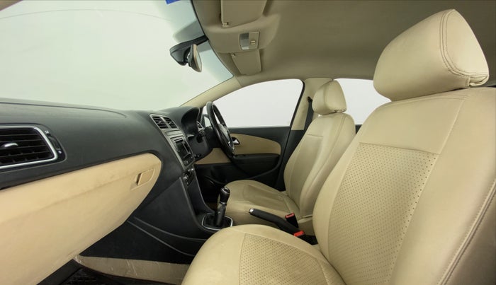 2017 Volkswagen Polo HIGHLINE1.2L PETROL, Petrol, Manual, 74,070 km, Right Side Front Door Cabin