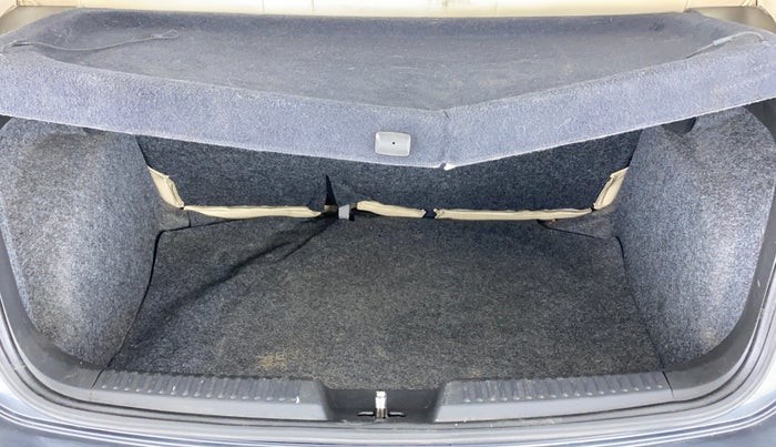 2017 Volkswagen Polo HIGHLINE1.2L PETROL, Petrol, Manual, 74,070 km, Boot Inside