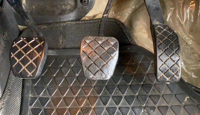 2017 Volkswagen Polo HIGHLINE1.2L PETROL, Petrol, Manual, 74,070 km, Pedals