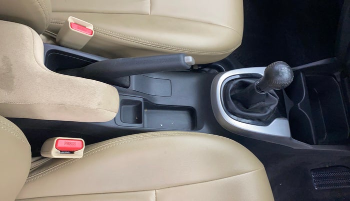 2019 Honda Jazz 1.2L I-VTEC VX, Petrol, Manual, 24,604 km, Gear Lever