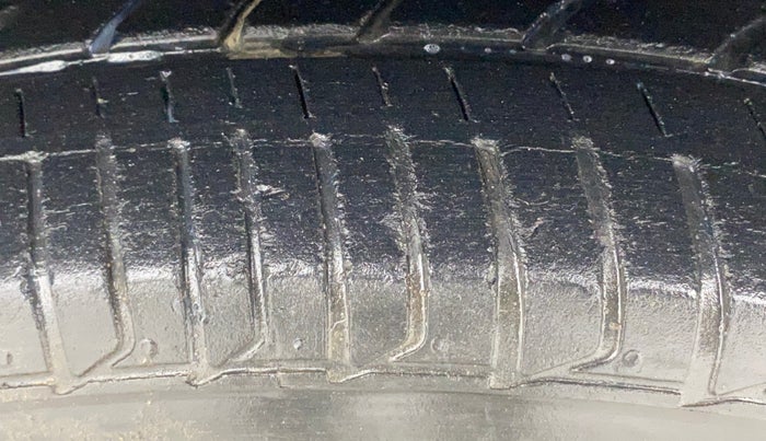 2019 Honda Jazz 1.2L I-VTEC VX, Petrol, Manual, 24,604 km, Left Front Tyre Tread