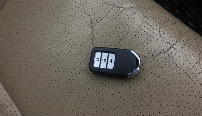 2016 Honda City 1.5L I-VTEC VX CVT, Petrol, Automatic, 71,256 km, Key Close Up