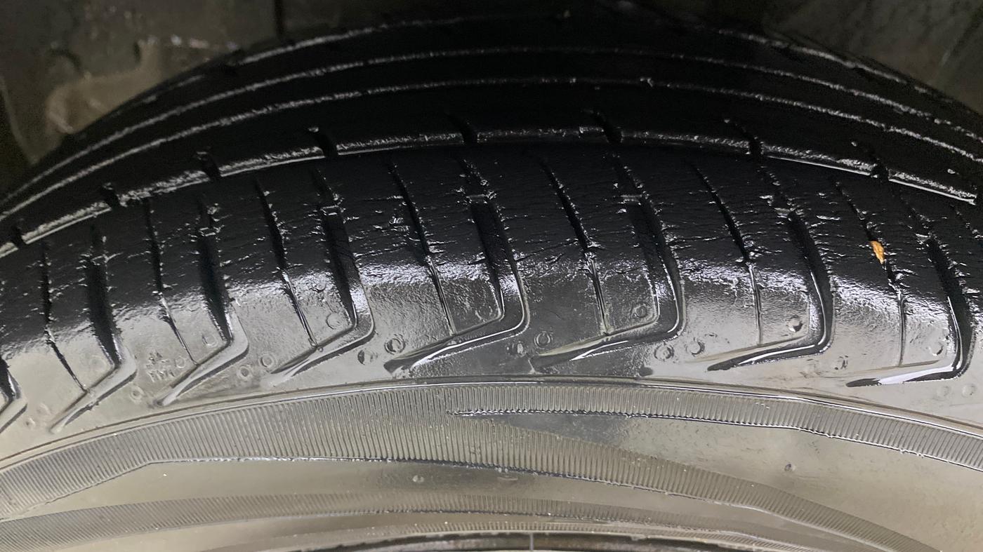 2018 Datsun Redi Go T(O) 1.0, Petrol, Manual, 45,715 km, Left Front Tyre Tread