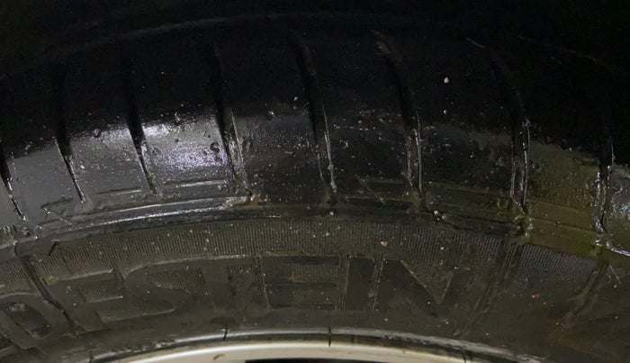 2012 Hyundai New Elantra 1.6 SX AT DIESEL, Diesel, Automatic, 87,099 km, Left Front Tyre Tread