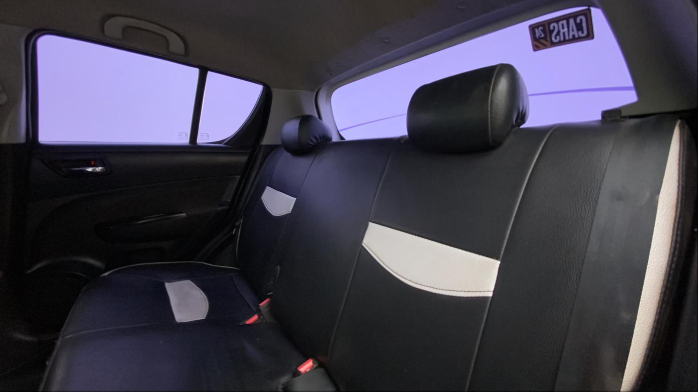 2014 Maruti Swift VDI, Diesel, Manual, 86,749 km, Right Side Rear Door Cabin