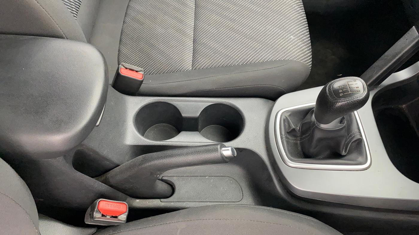 2020 KIA SELTOS HTE 1.5 PETROL, Petrol, Manual, 51,307 km, Gear Lever