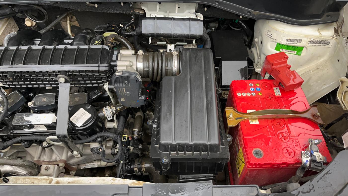 2023 Tata PUNCH ACCOMPLISHED MT, Petrol, Manual, 71,438 km, Engine View - Left