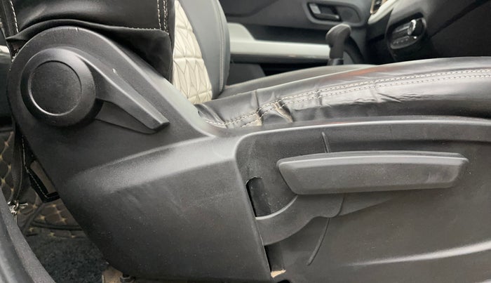 2023 Tata PUNCH ACCOMPLISHED MT, Petrol, Manual, 71,387 km, Driver Side Adjustment Panel