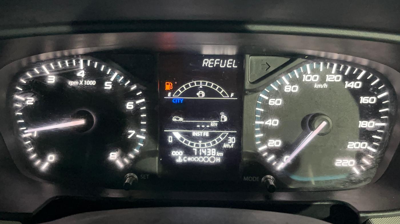 2023 Tata PUNCH ACCOMPLISHED MT, Petrol, Manual, 71,438 km, Odometer Image