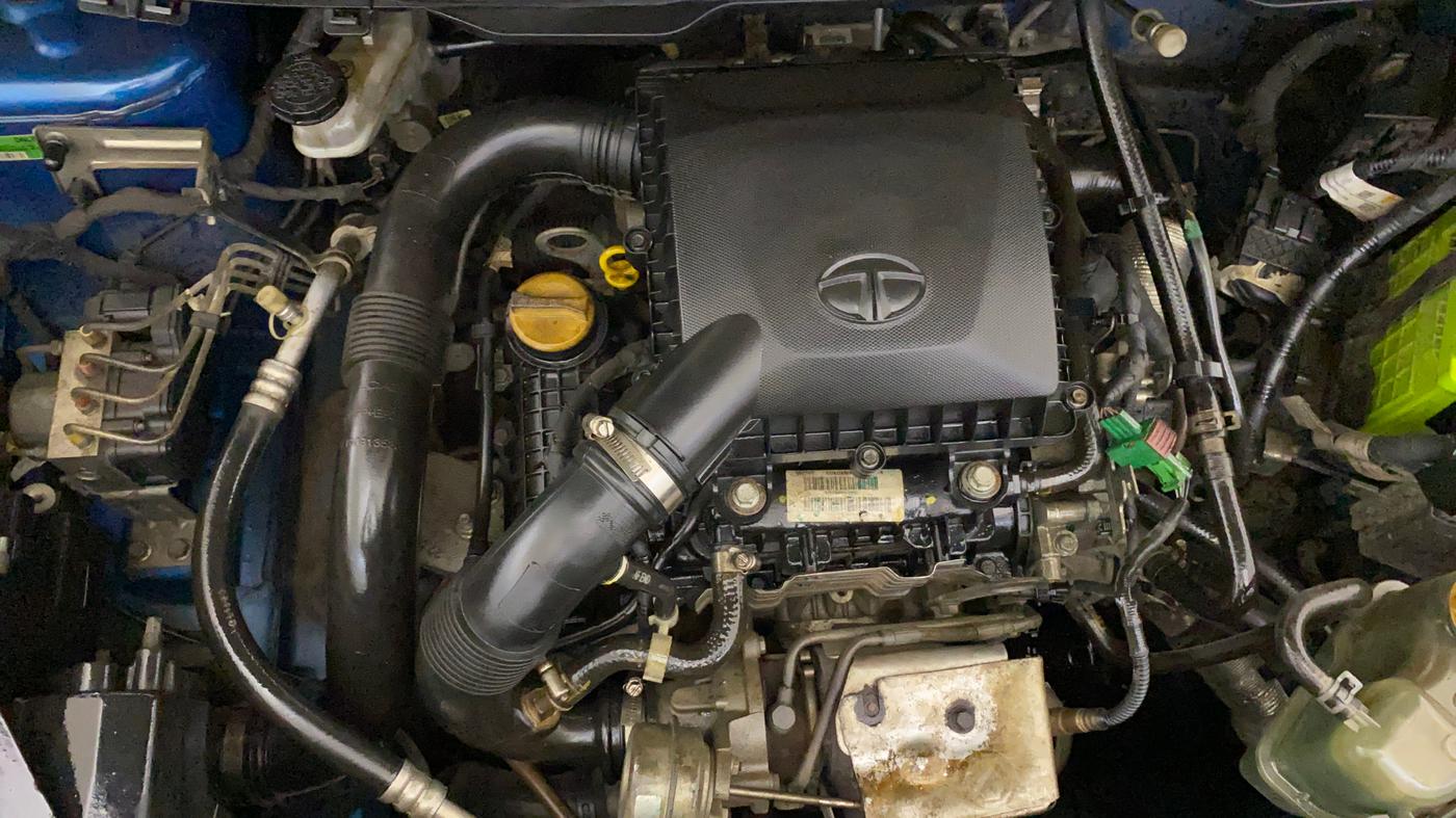 2019 Tata NEXON XZ PLUS PETROL, Petrol, Manual, 19,666 km, Engine View - Right