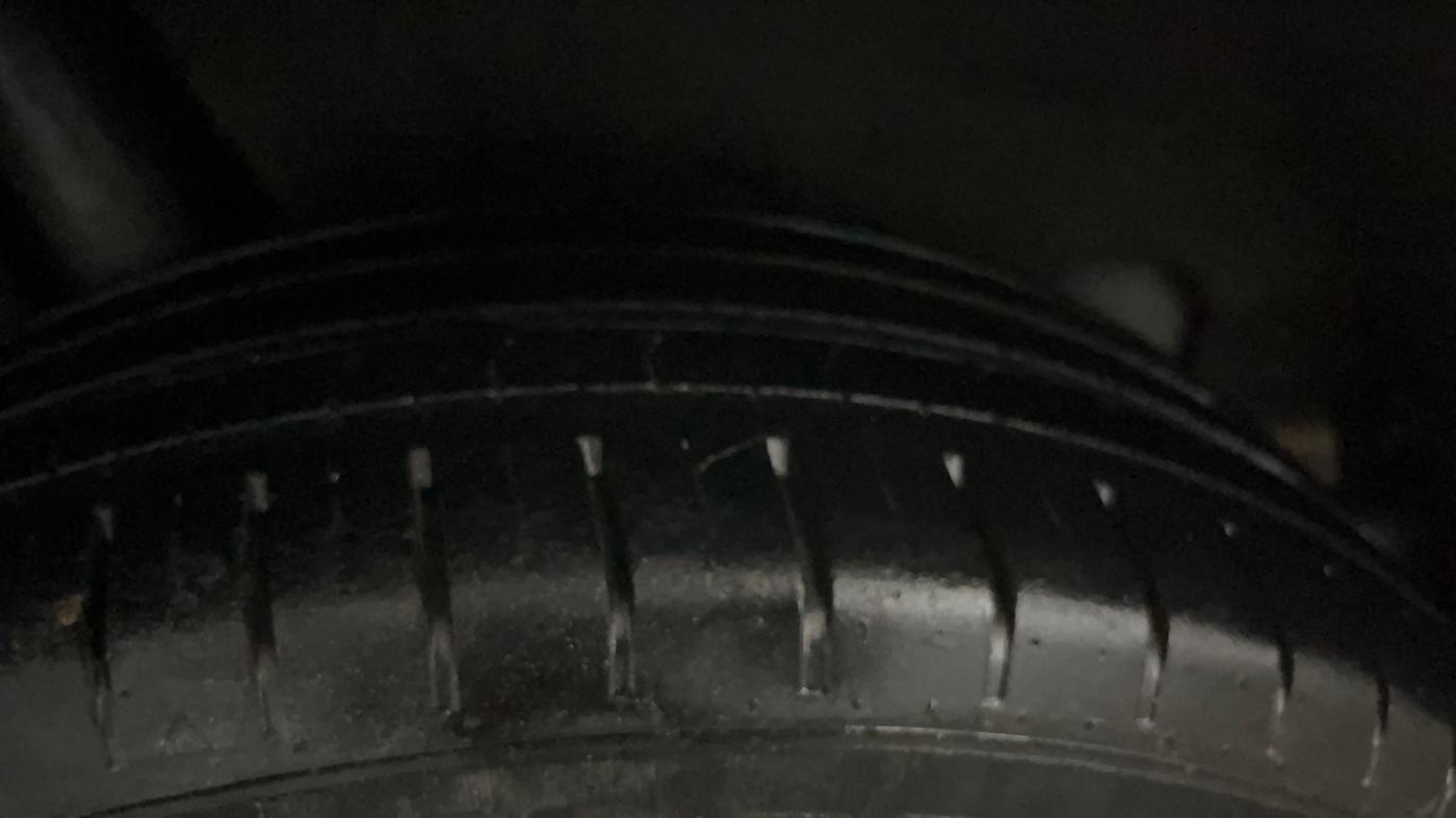 2021 Maruti Baleno ALPHA CVT PETROL 1.2, Petrol, Automatic, 22,833 km, Right Rear Tyre Tread