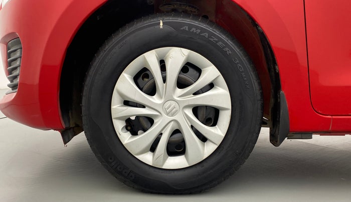 2018 Maruti Swift VXI D, Petrol, Manual, 49,743 km, Left Front Wheel