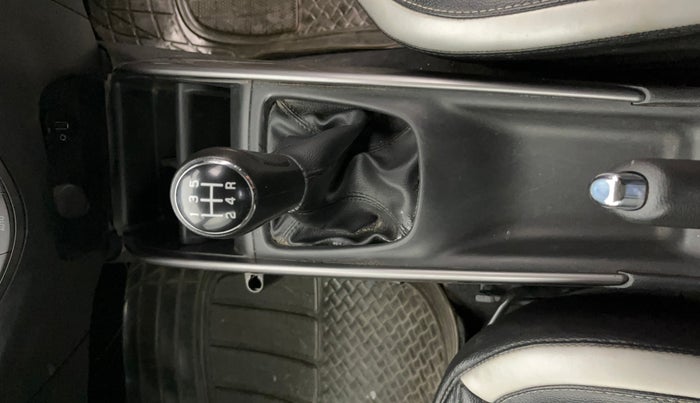 2019 Maruti Baleno DELTA PETROL 1.2, CNG, Manual, 37,373 km, Gear Lever