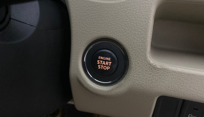 2016 Maruti Ciaz ZXI+, Petrol, Manual, 80,284 km, Keyless Start/ Stop Button