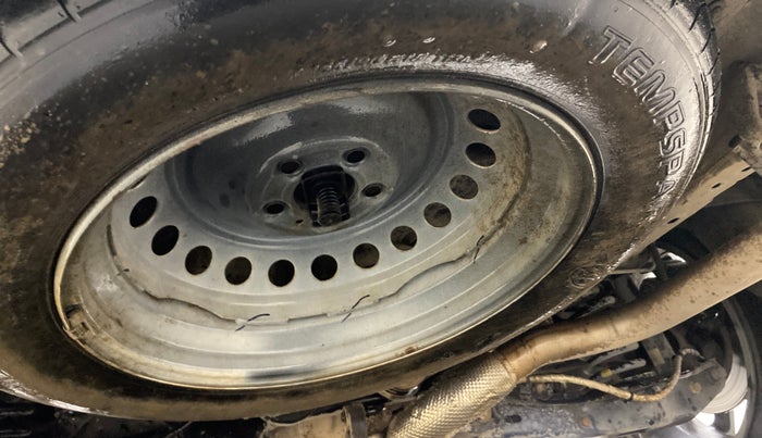 2022 Mahindra XUV700 AX 7 LUXURY D AWD AT 7 STR, Diesel, Automatic, 82,634 km, Spare Tyre