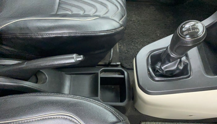 2019 Maruti New Wagon-R 1.0 LXI (O), CNG, Manual, 77,165 km, Gear Lever