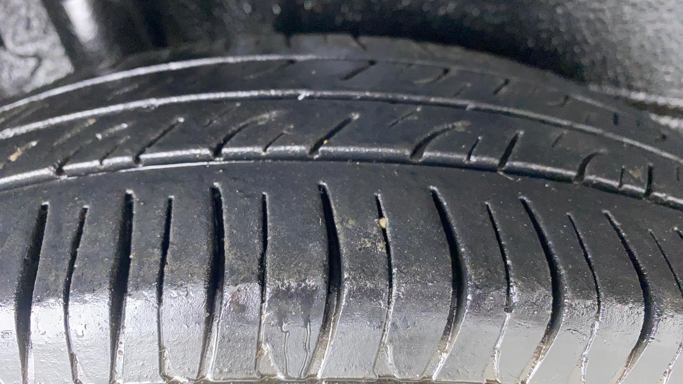 2019 Maruti New Wagon-R 1.0 LXI (O), CNG, Manual, 77,165 km, Right Rear Tyre Tread