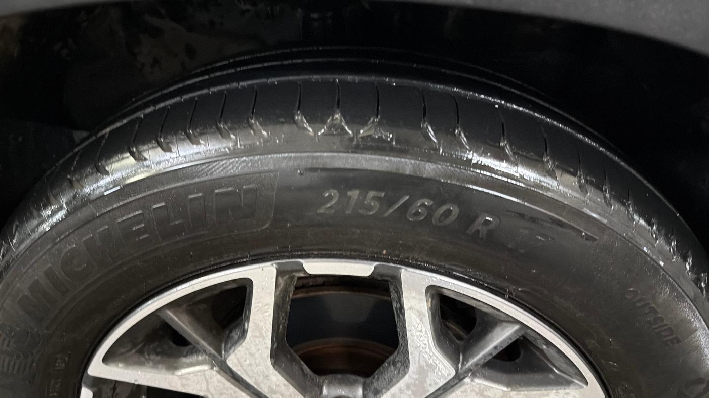 2019 KIA SELTOS GTX AT 1.4 PETROL, Petrol, Automatic, 79,294 km, Right Front Tyre Tread