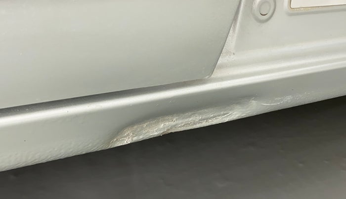 2019 Maruti New Wagon-R LXI CNG 1.0 L, CNG, Manual, 42,196 km, Right running board - Slightly dented