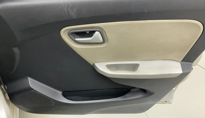 2015 Maruti Alto K10 VXI AMT, Petrol, Automatic, 69,994 km, Driver Side Door Panels Control