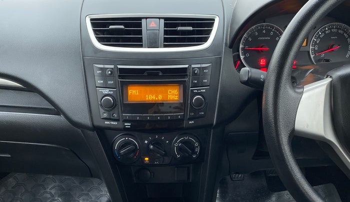 2017 Maruti Swift VXI, Petrol, Manual, 21,083 km, Air Conditioner