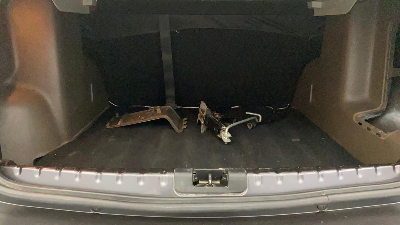 2019 Renault Duster 85 PS RXS MT DIESEL, Diesel, Manual, 72,856 km, Boot Inside