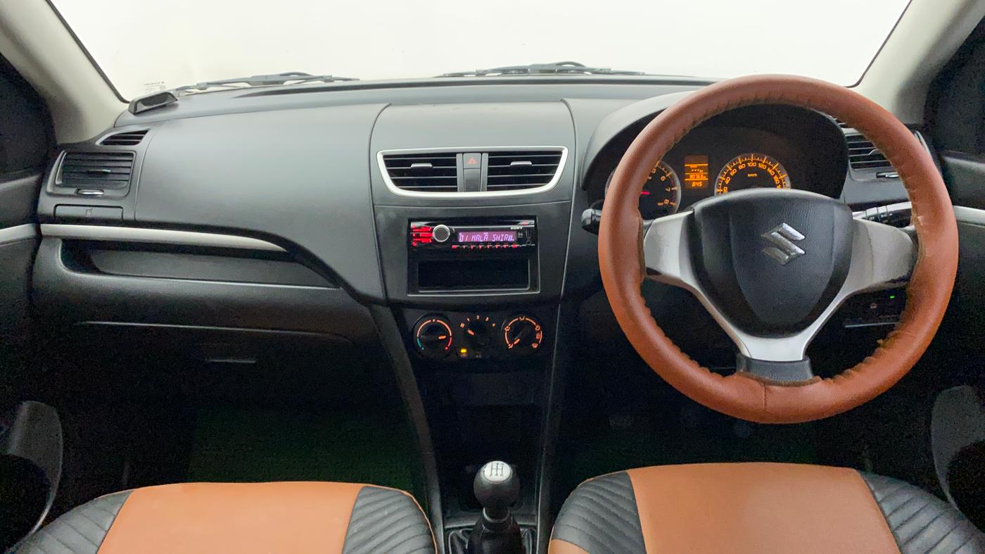 2012 Maruti Swift VXI, Petrol, Manual, 90,846 km, Dashboard