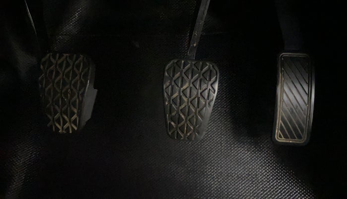 2020 Ford New Figo TITANIUM BLU 1.2 PETROL, Petrol, Manual, 71,297 km, Pedals